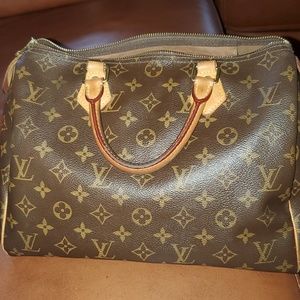 Louis Vuitton Speedy 30